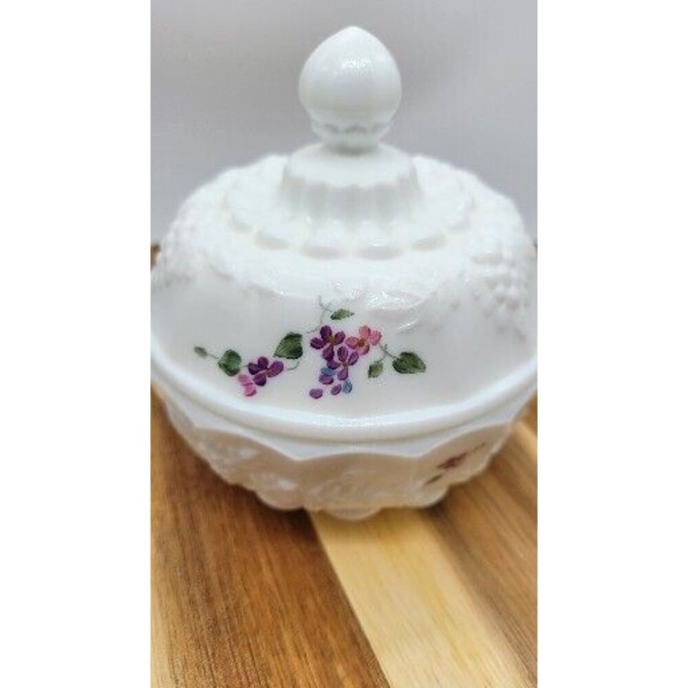 Fenton Signed Hand Painted Grapes Milk‎ Glass Candy Dish With Lid
